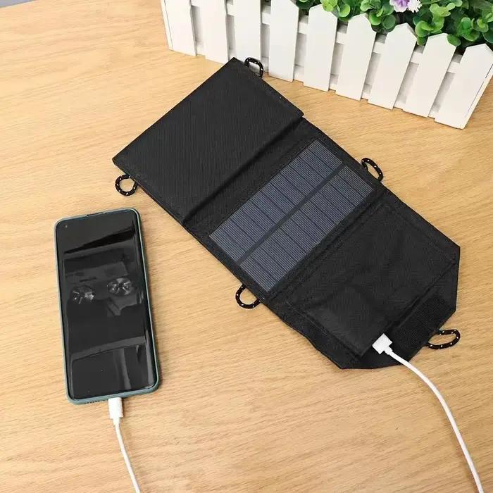 Chargeur solaire robuste 500W à 4 sections