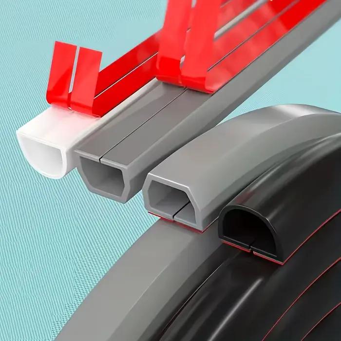 Cache-câbles auto-adhésif en PVC
