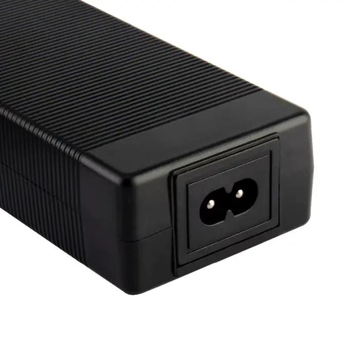 Chargeur de batterie au Lithium 50.4V 1A 12S pour batterie Li-ion
