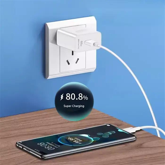 Chargeur mural super rapide UE Snap66 W