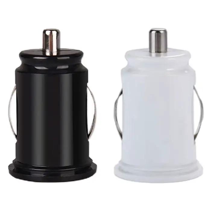 Chargeur de voiture USB pour touristes