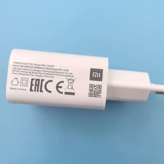 Chargeur d'Origine Xiaomi 10W 5V2A avec Câbles Micro USB et Type C pour Smartphones Xiaomi Occasions Spéciales