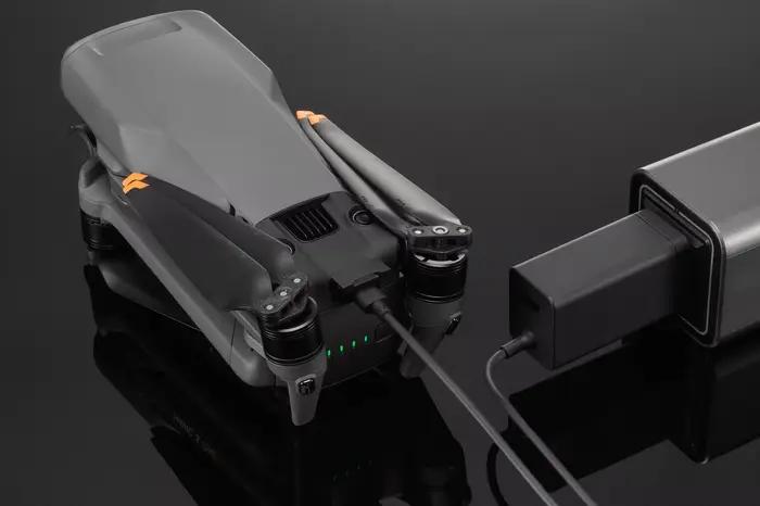 Chargeur portable d'origine DJI 65W pour drone et contrôleur DJI