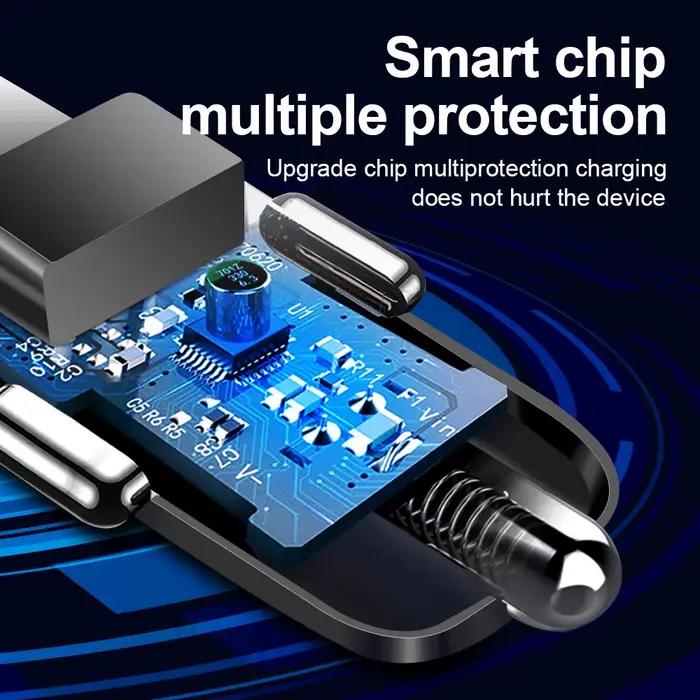 Chargeur de voiture USB 4 ports QC 3.0 à charge rapide avec moniteur de tension en temps réel