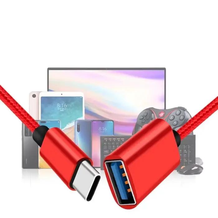 Câble OTG de Type C métallique et nylon pour smartphones avec connecteur réversible et vitesses de transfert rapides pour utilisateurs mobiles et professionnels
