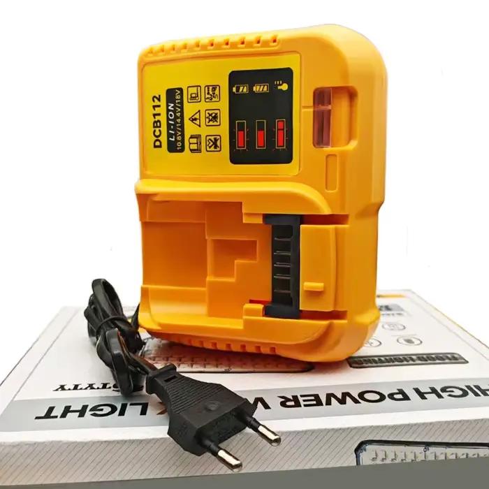 Chargeur de batterie au Lithium DCB112 2A