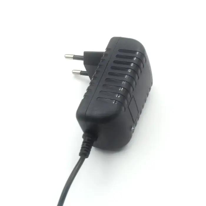 Adaptateur de chargeur 19V 0.6A pour aspirateurs robots ILife X5 V5 V5S V3 V5 Pro A4S A4 V50 A6 V55 V5S Pro Compatible EU L'UA USA Royaume-Uni