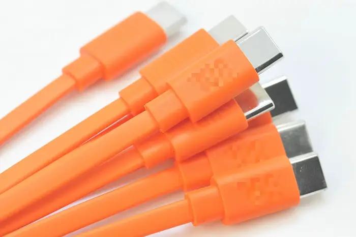 Câble de chargement USB pour JBL intelligent
