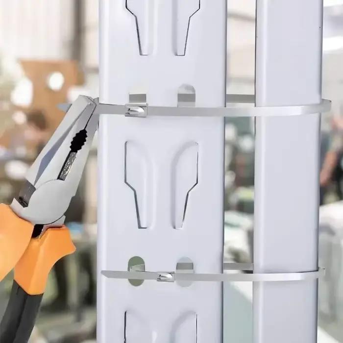 Attaches de câble en métal