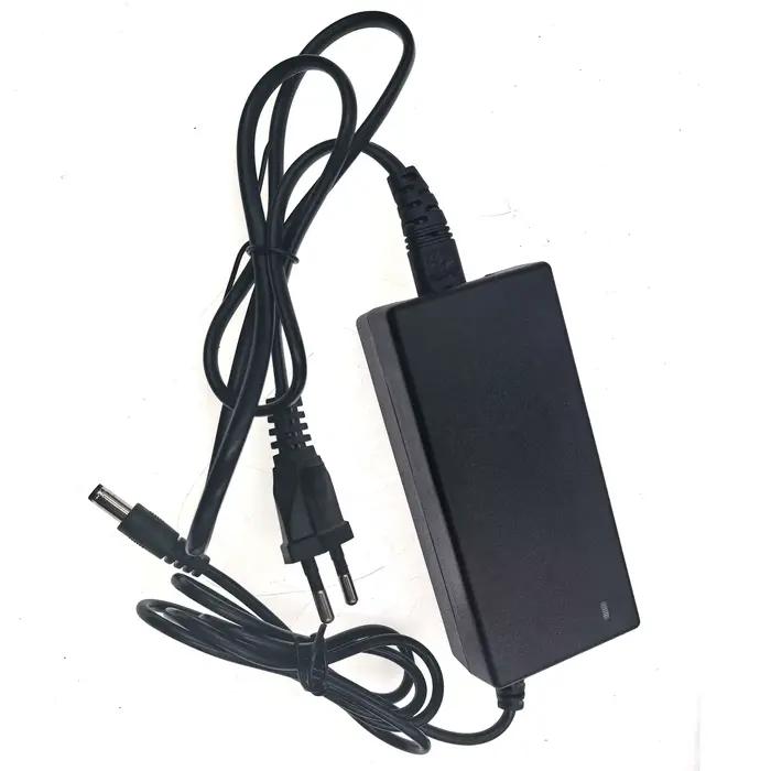 Chargeur Lithium Li-ion li-poly 42V 36V 2A pour batterie série 10 36V avec connecteur DC5525