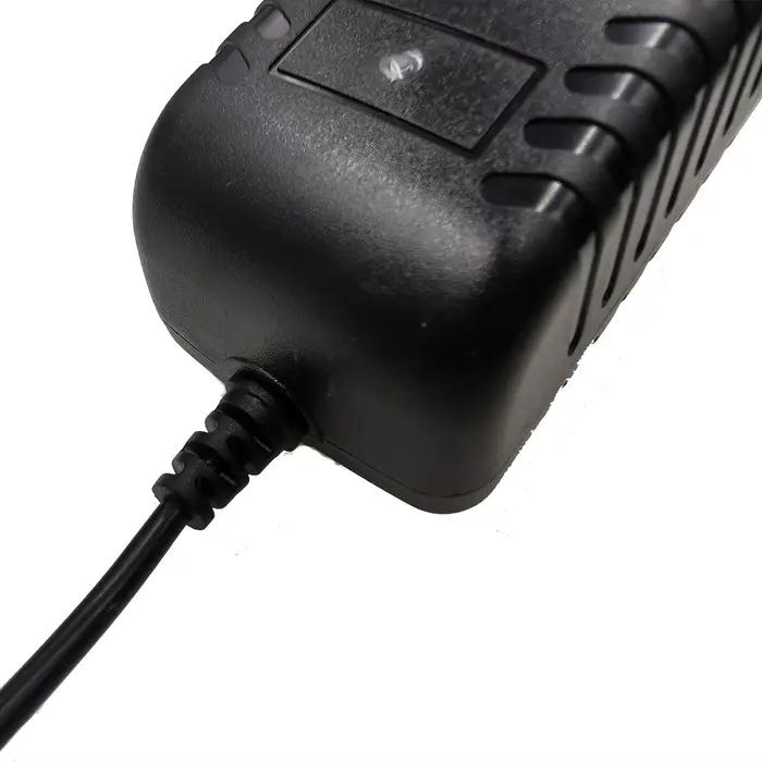 Chargeur de batterie Li-ion 29.4V 1A pour batterie 25.2V 25.9V