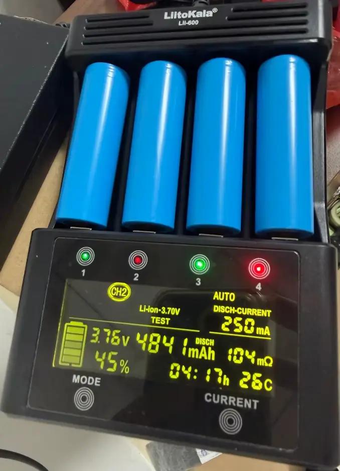 Batterie lithium-ion rechargeable 21700 3.7V 4500mAh 3C